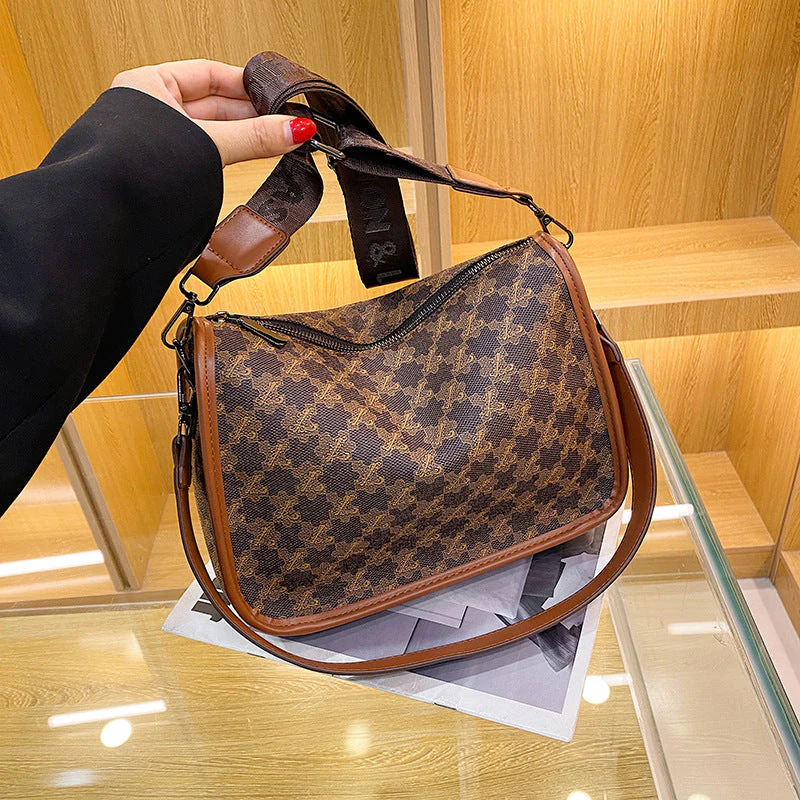Fashionable And Trendy Crossbody Bag(50% OFF) - Image 13