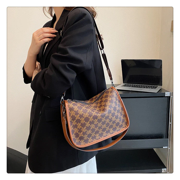 Fashionable And Trendy Crossbody Bag(50% OFF) - Image 4