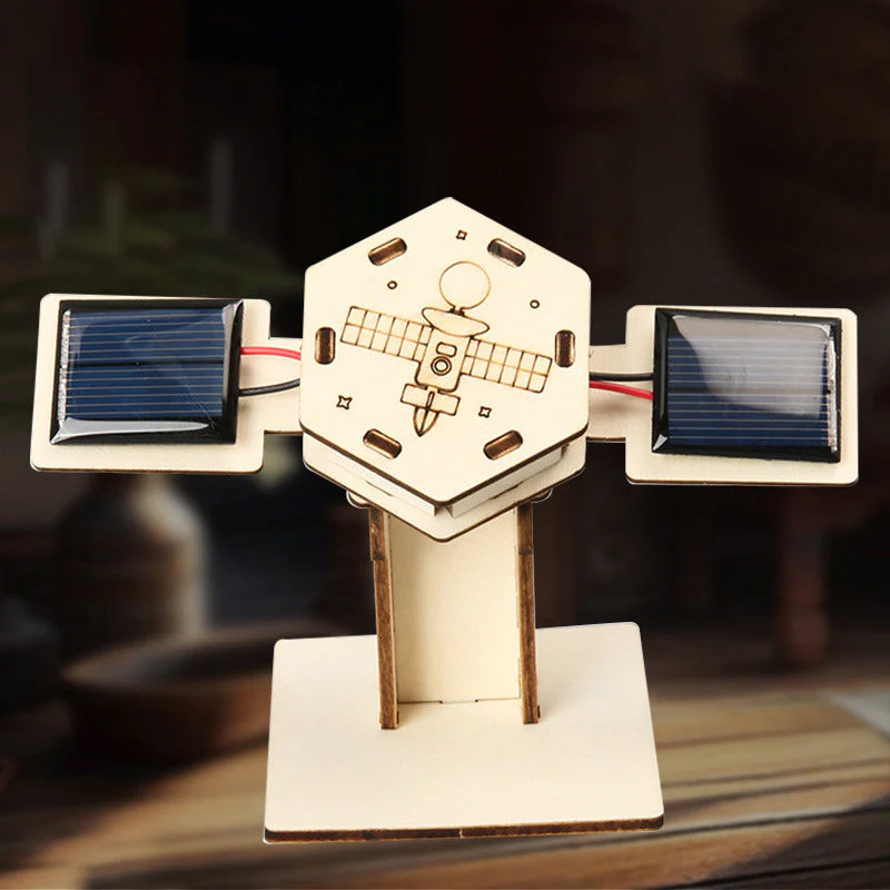 🚀Creative Artificial Satellite Space Models🌍