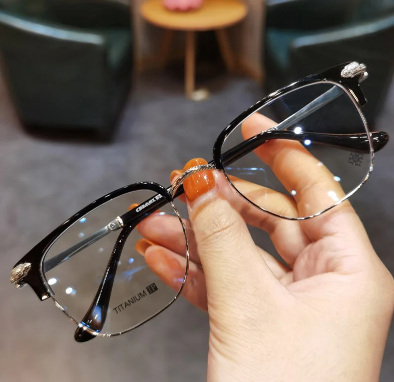 Ultra Light Anti Blue Presbyopic Glasses - Image 7